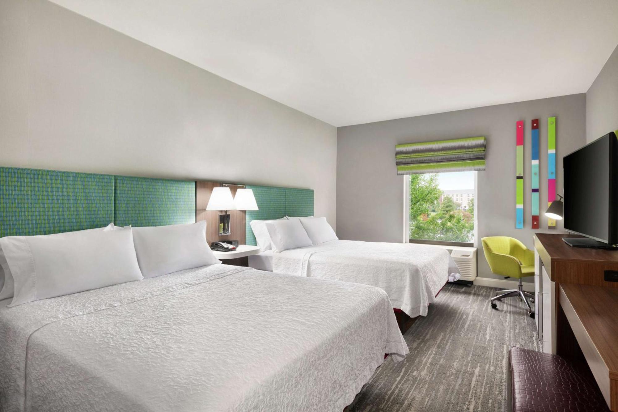 Room with Two Queen Beds - Non-Smoking,1709909911:JPEG